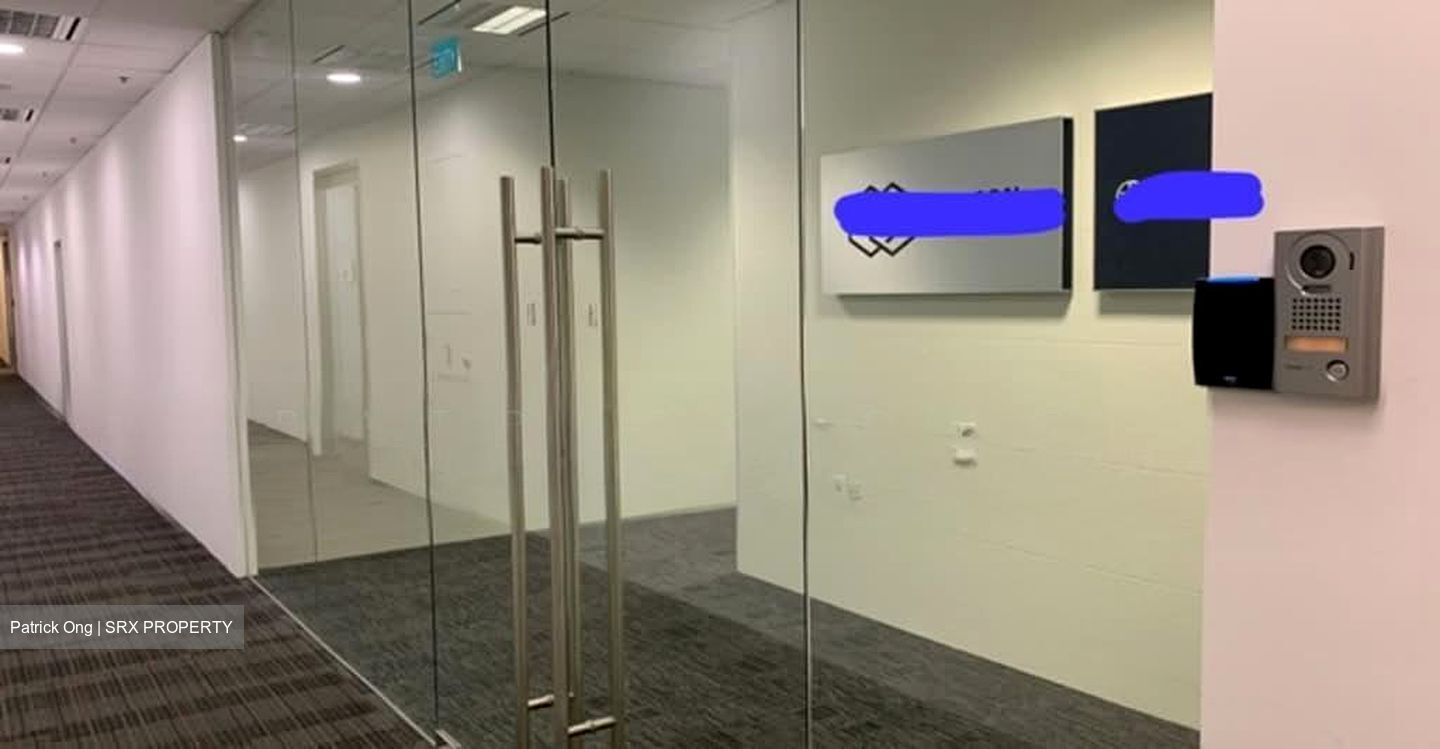 Ocean Financial Centre (D1), Office #558338941